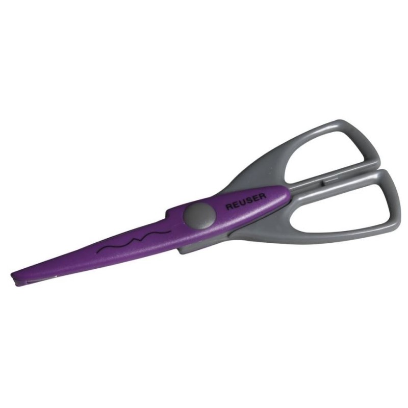 Scrapbooking pattern cutting scissors